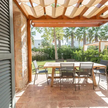 Вилла Mimosa Mansions